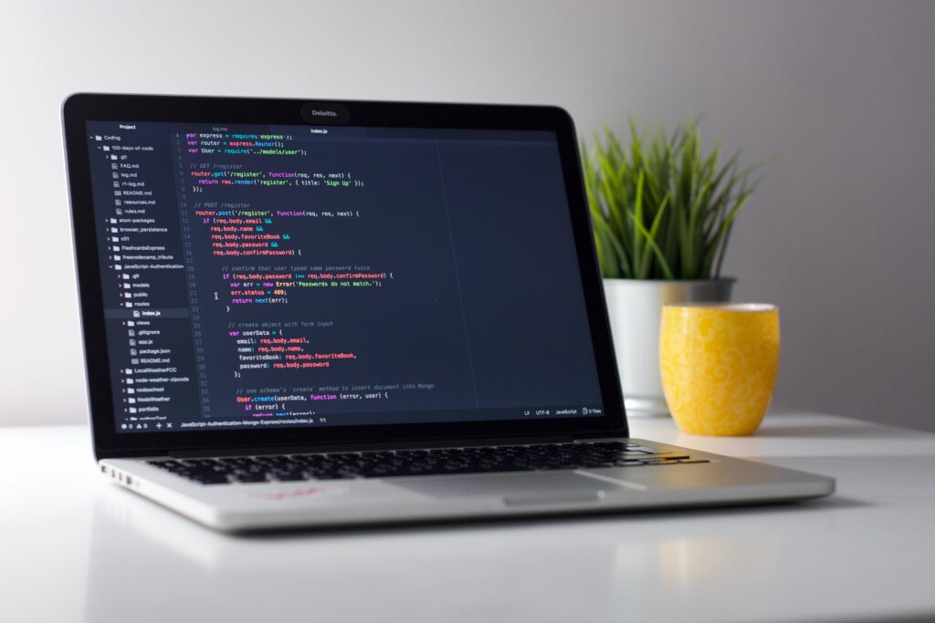 5 Top Tips on How to Sell Your Skills Online as a Developer